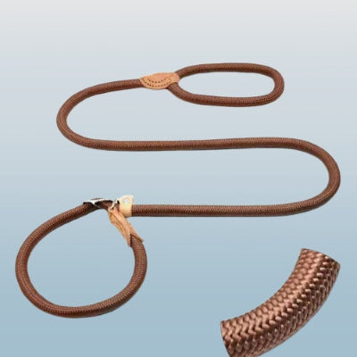 laisse de chien cafe en corde epaisse avec anneaux metalliques et couture decorative beige