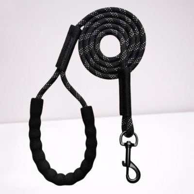 longe chien noire corde reflechissante poignee rembourree mousqueton securite