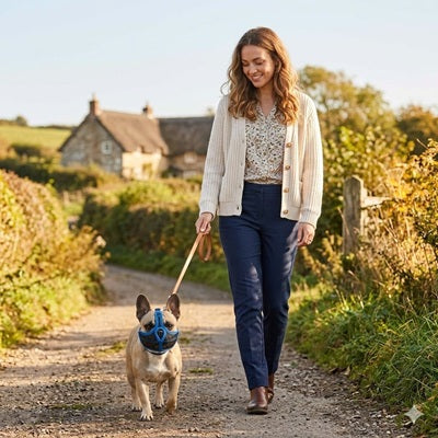 museliere bouledogue francais bleue promenade campagne femme automne confortable respirante securite
