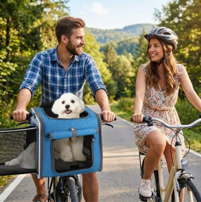 Panier vélo pour chien couple bichon bleu balade route forêt été